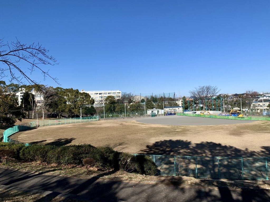 港南台南公園 野球場