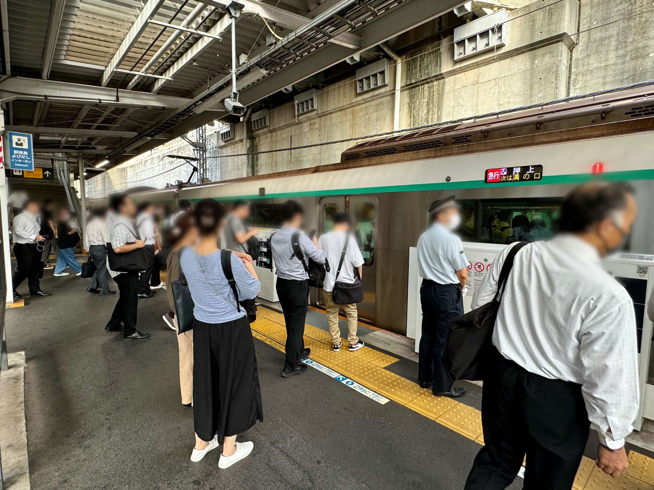 【鷺沼駅】7:20発 急行：入線時の様子